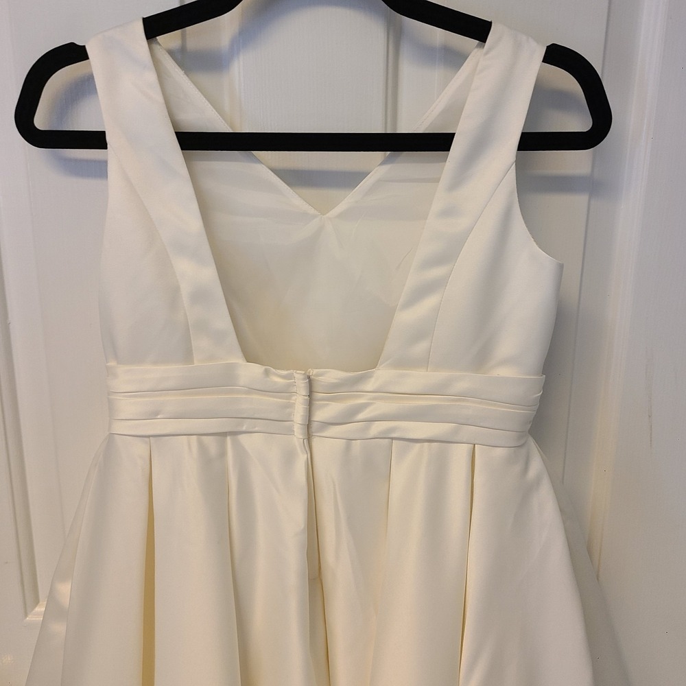 Youth Ivory Ball Gown by David's‎ Bridal Ivory/Champagne Sz. 14 Flower Girl - Picture 2 of 11